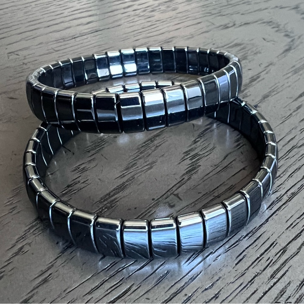 Hematite soft bangle 6.5’ ( one )